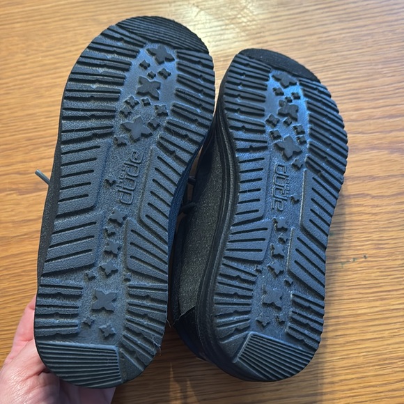 Boys Hey Dude - Picture 2 of 6